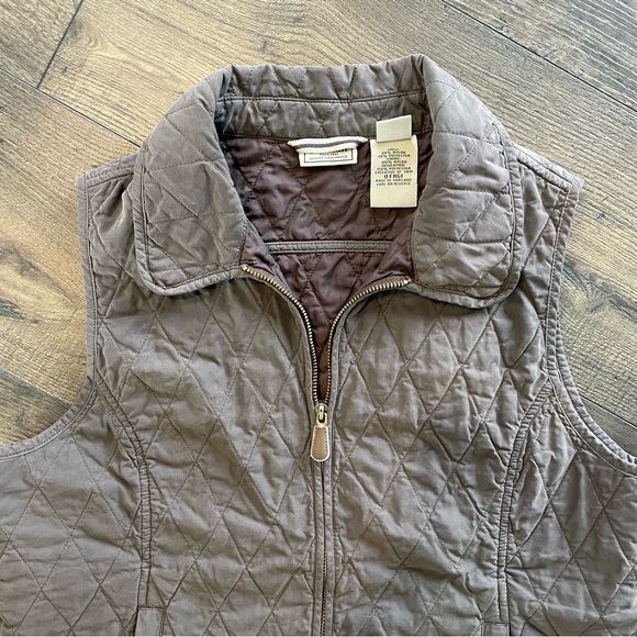 Lands End Women Quilted Vest - Picture 3 of 6